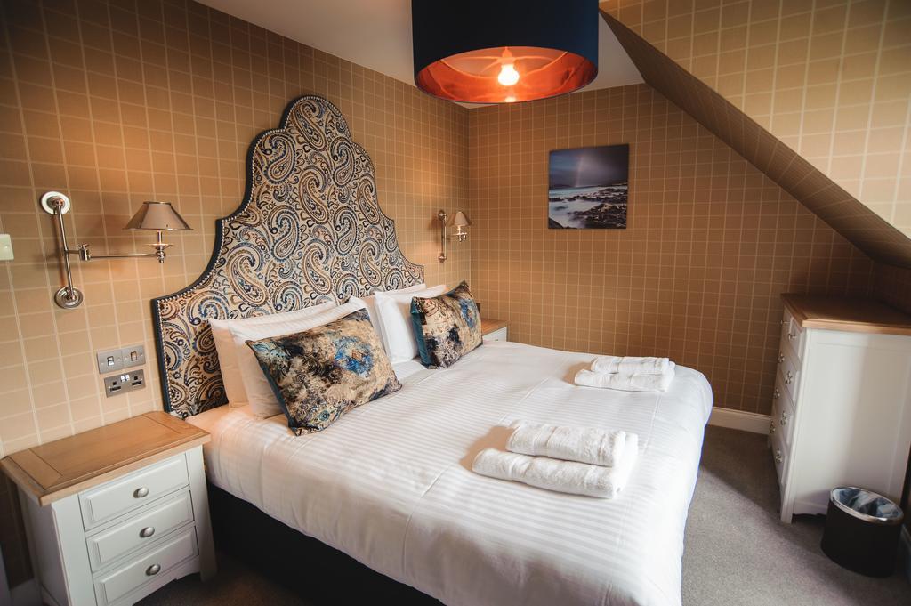 Kirklea Island Suites Тарберт Экстерьер фото